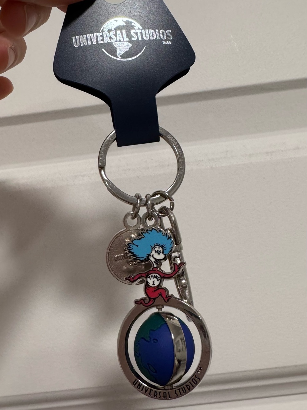 Universal Studios - Dr. Seuss Thing 1 Thing 2 Spinning Globe Keychain